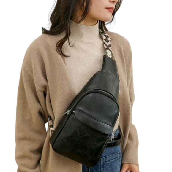Handbags - Boho Black Sling Bag ✨️